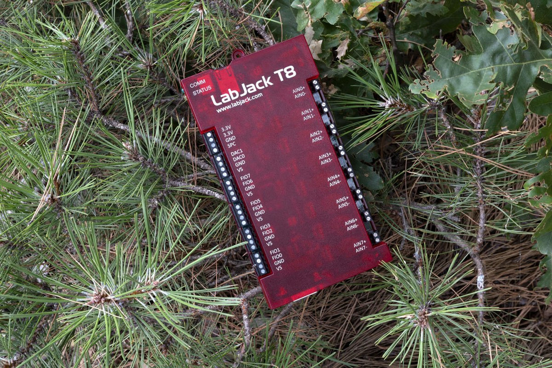 Wide Labjack LabJack T8 | USB/Ethernet DAQ with Isolated, Simultaneous 24-bit Inputs